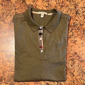 Burberry polo size XL, fits like large L